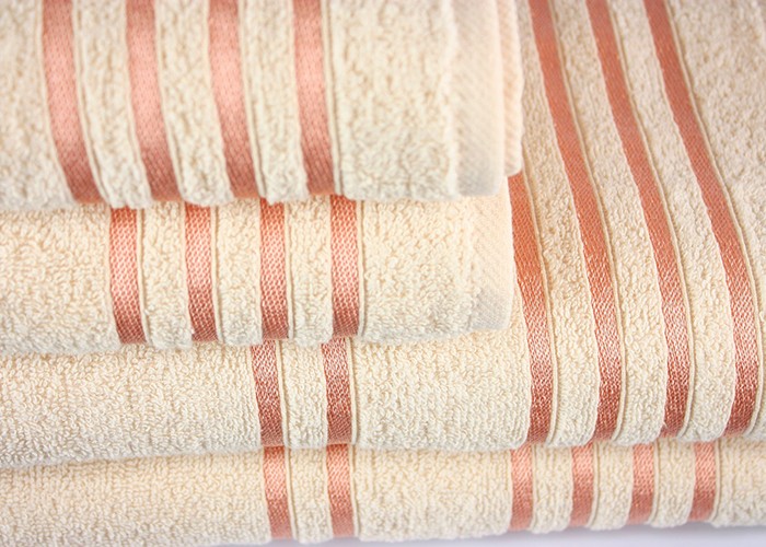 Махровое полотенце LINE 70х140 см персиковое